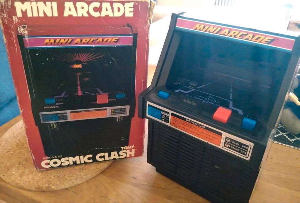 Tomy Mini Arcade Cosmic Clash Spielautomat 80er  1982 in Bayreuth