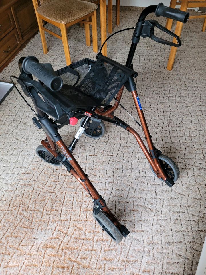 Dietz TAiMA M Leichtgewicht Rollator faltbar 8,6kg in Dresden