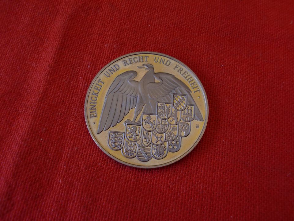 Nachlass eine Medaille . 1000 Jahre Potsdam. in Düren