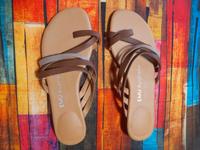 EMU Boots Leder Sandalen CLOGS Zehentrenner Flip Flops W 8 NEU Schleswig-Holstein - Kastorf Vorschau