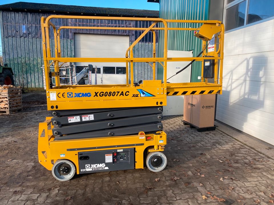 Scherenbühne XCMG Hebebühne Arbeitsbühne Scissor Lift in Norderheistedt