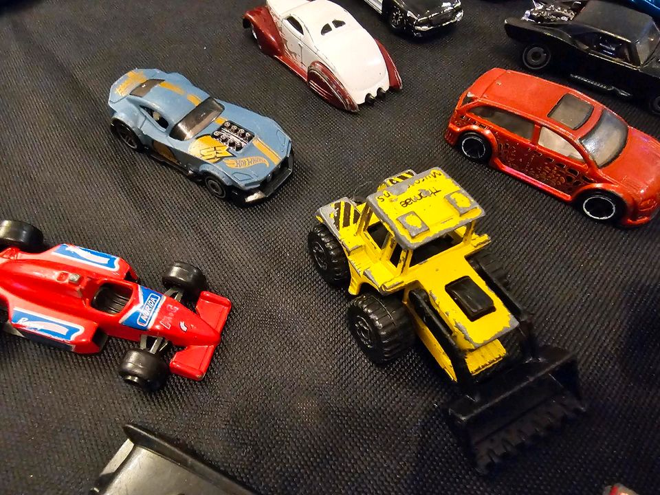 Spielzeugauto Sammlung + Spielzeugsack ♡ Autos ♡ Spieldecke in Burgdorf