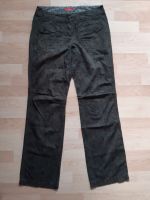 S.Oliver Damen Hose Jeans dunklegrün grün Blumen Gr. 38 Nordrhein-Westfalen - Rheda-Wiedenbrück Vorschau