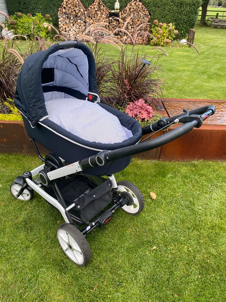 Hartan Kinderwagen für Baby und Umbau zum Sitzen in Wesel