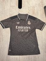 Real Madrid 3. Trikot 24/25 Köln - Nippes Vorschau