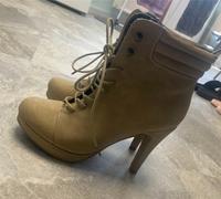 Stiefel mit Absatz Thüringen - Bad Colberg-Heldburg Vorschau