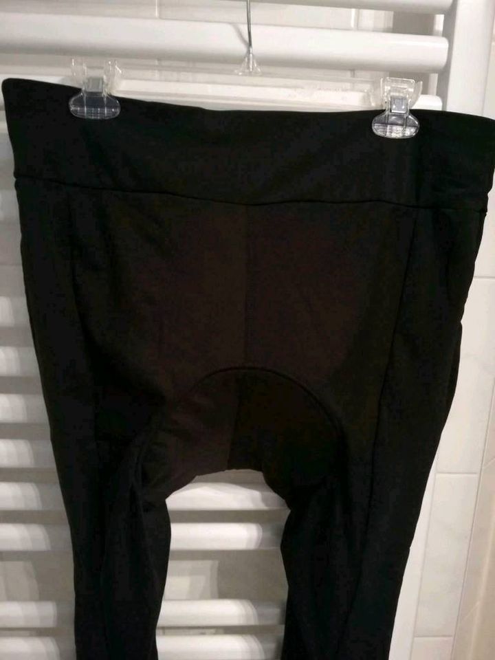 Damen Radhose Winter mit Sitzpolster, M, L, schwarz -- €25 in Berlin