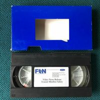 1997 Ford Transit Mini Van Safety VHS Video Film englisch Hessen - Kassel Vorschau