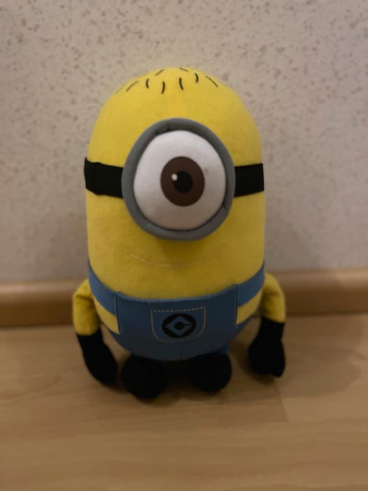 TOP! 3 MINIONS Banana 50cm& 28cm Kuscheltiere-Stofftiere Fasching in Hauneck