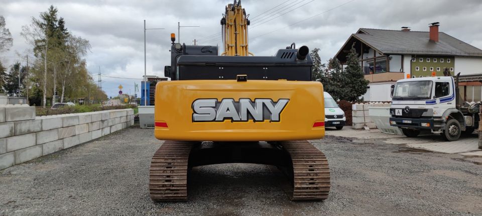 SANY SY215C Bagger Raupenbagger gebraucht in Kuhardt