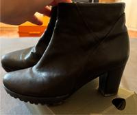 Gabor Stiefelette schwarz Leder Gr. 38 Hessen - Kassel Vorschau