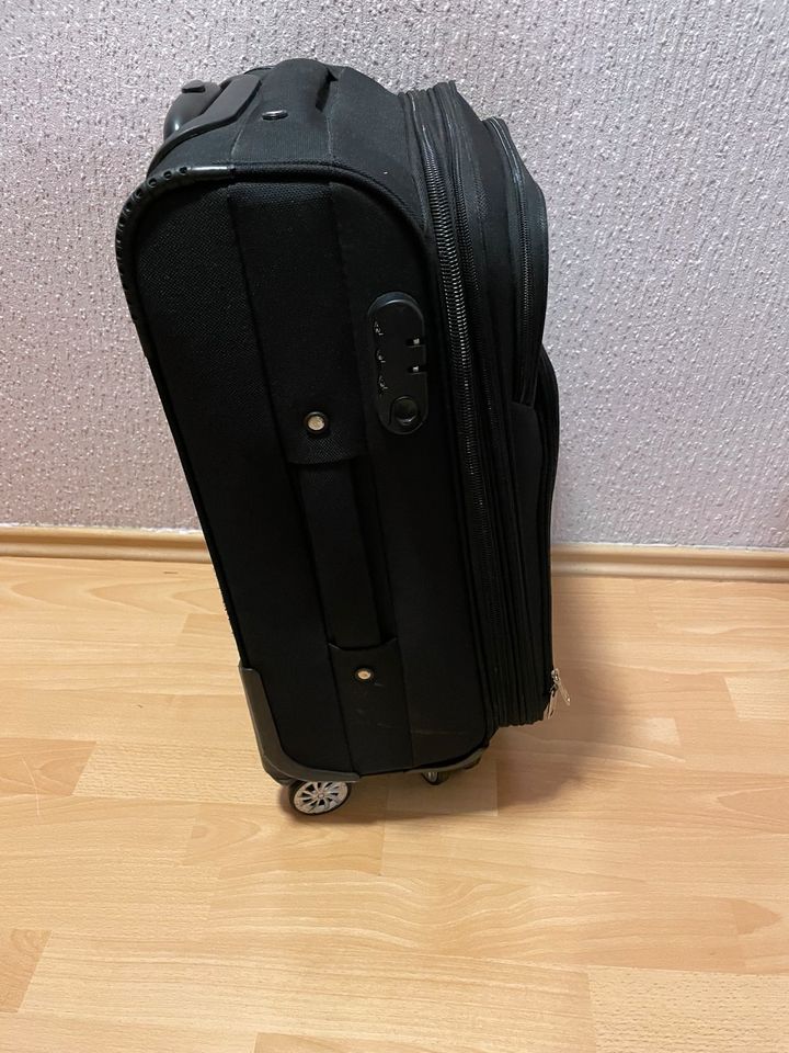 reisekoffer mit 4 rollen in Berlin