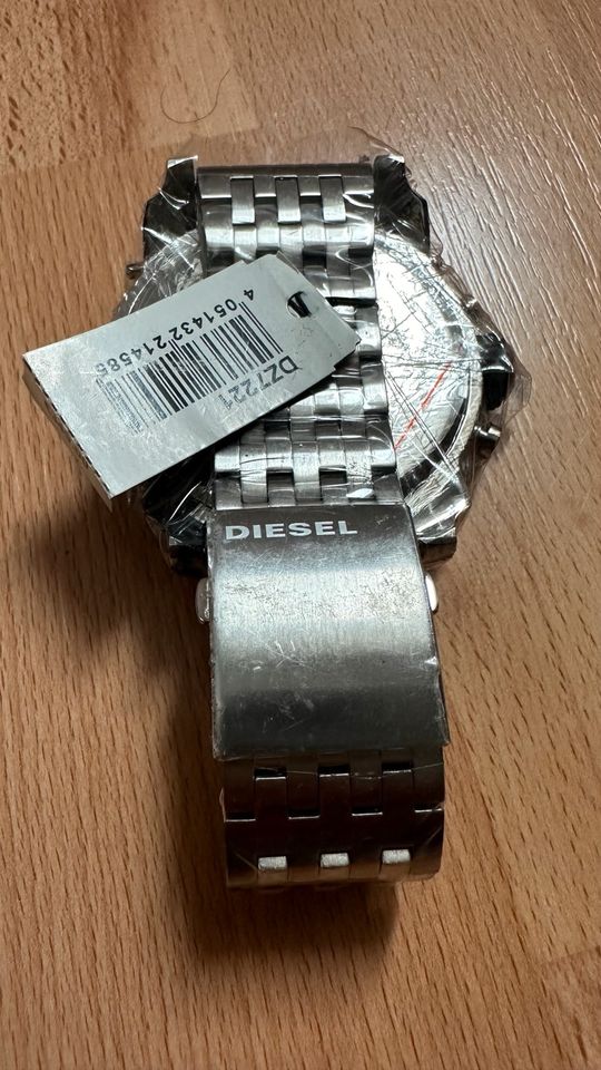 Original Diesel Herren Uhr Neu Stahl in Gelsenkirchen