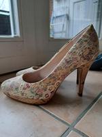 Pumps Graceland Größe 37 Blumen nude Niedersachsen - Seevetal Vorschau
