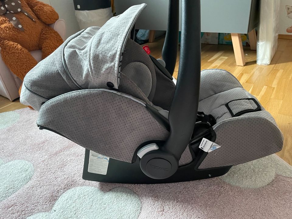 Babyschale RECARO Young Profi Plus in Eisenberg