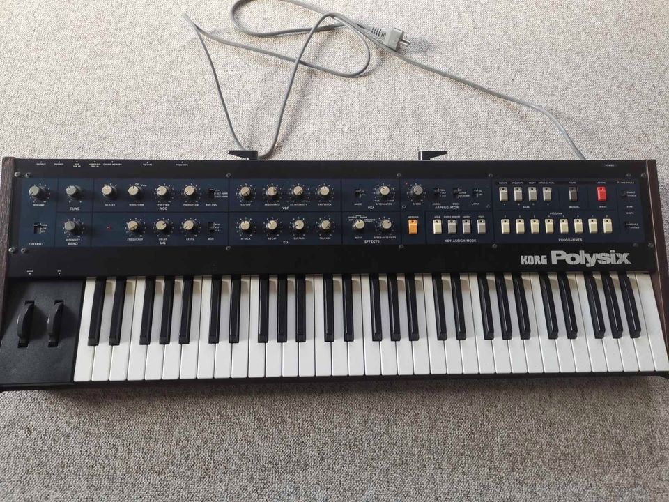 KORG Polysix Retro Roland (Abholung ) in Hessen - Guxhagen |  Musikinstrumente und Zubehör gebraucht kaufen | eBay Kleinanzeigen ist  jetzt Kleinanzeigen