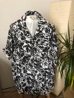 Neu:  Longbluse, gecrasht, C&A, 56/58, weiß/oliv Bayern - Eisingen Vorschau