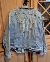 tredy Jeans Jacke Netzeinsätze Perlen Nieten Reißverschluss Gr 50 Hessen - Hadamar Vorschau