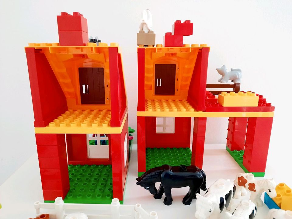 Lego Duplo 4665 großer Bauernhof mit Traktor Tiere Haus Zäune in Husby