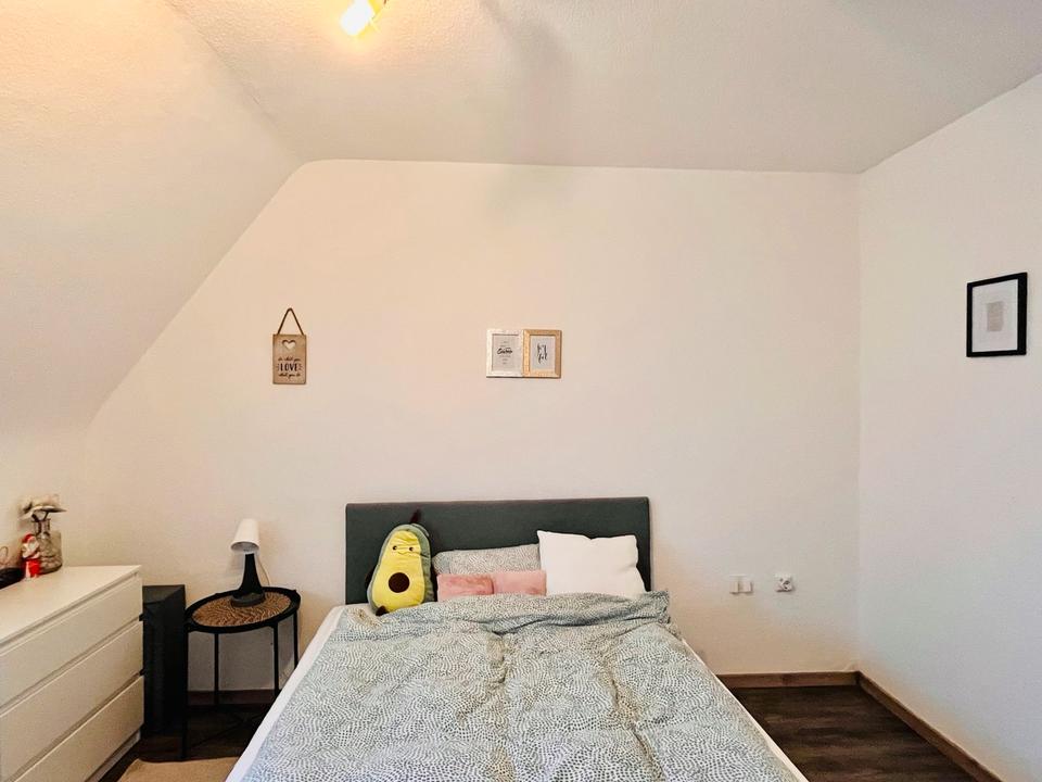 Möbliertes Zimmer in 2er Frauen WG von 14.04.25bis14.6.25 in Dortmund