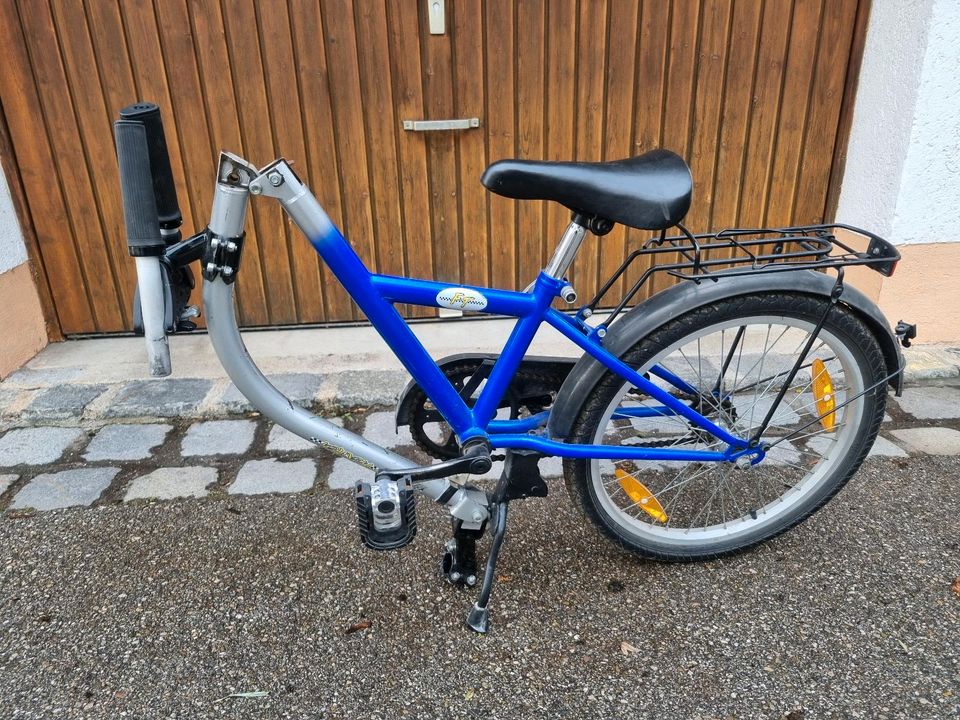 Nachläufer Fahrrad in Eching (Kr Freising)