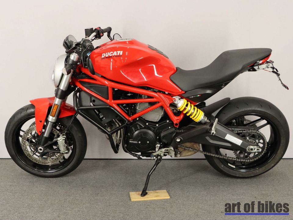 Ducati Monster 797 ABS| 2. Hand| 48PS für A2 in Wernau