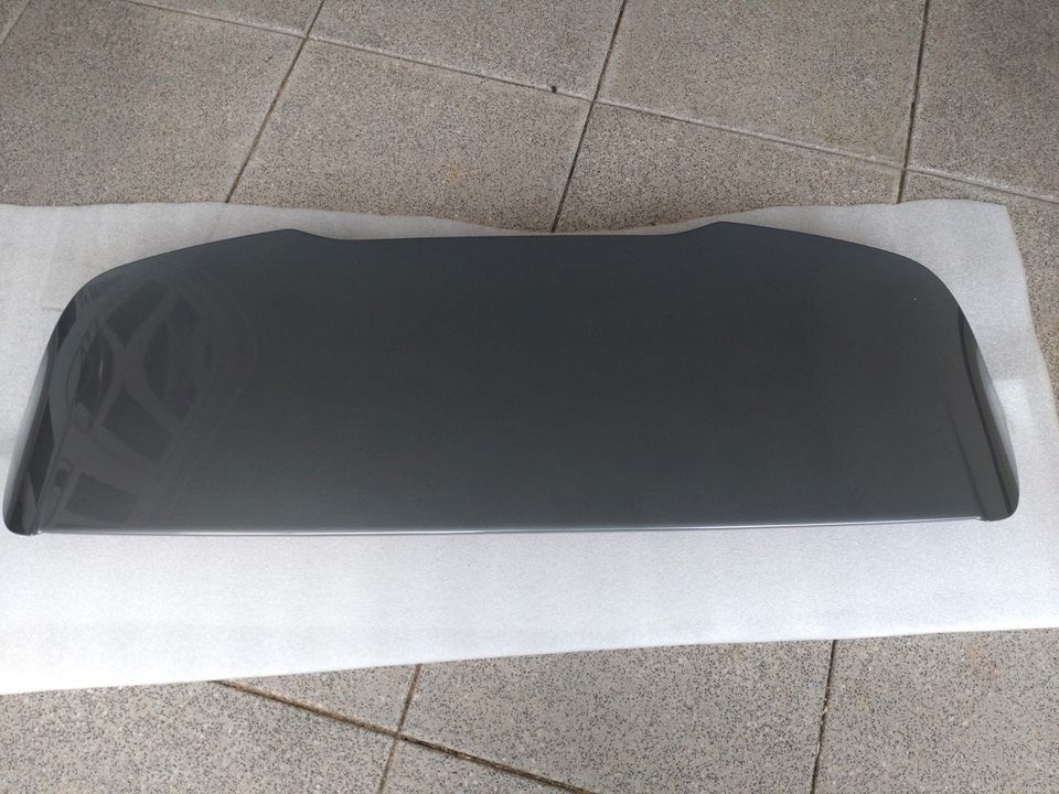 Volvo V40 R-Design Dachspoiler auch für CC Bj:2012.2019 in Waldems