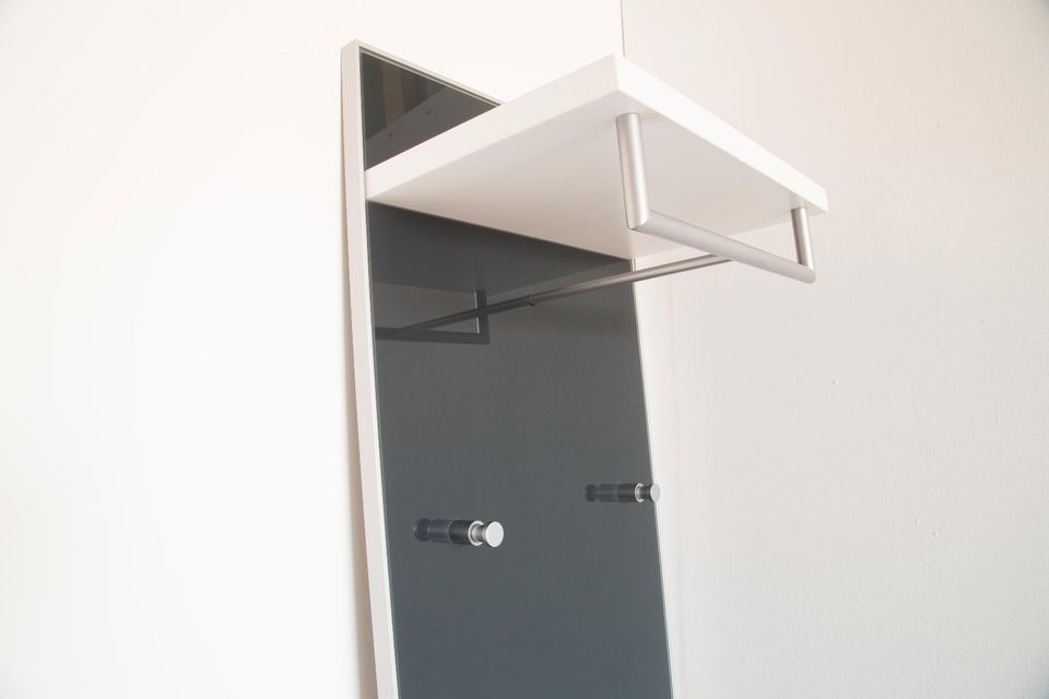 ⭐WIE NEU Modern Design Garderobe Wandgarderobe Glas in Köln