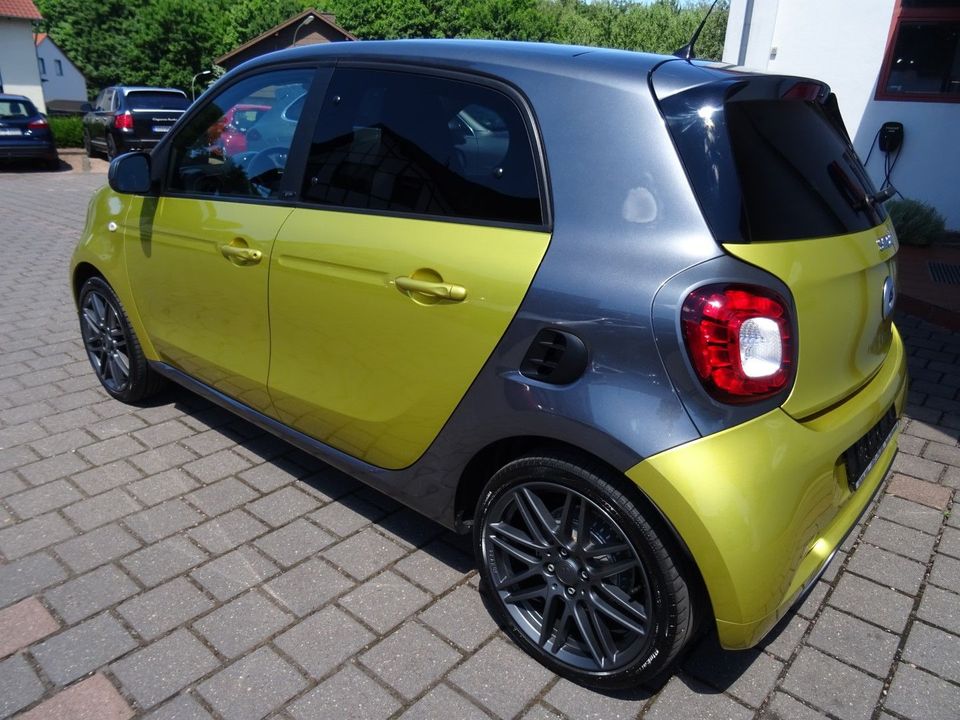 Smart forfour Prime Brabus Paket Navi Alu SitzHzg in Sulzbach (Saar)