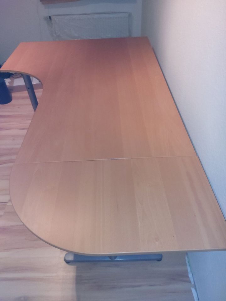 Schreibtisch Ikea Galant 200 cm (160+40), Eckschreibtisch in Sankt Augustin
