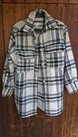 H&M Damen Mantel Oversized Jacke Gr. S neuwertig Niedersachsen - Oldenburg Vorschau
