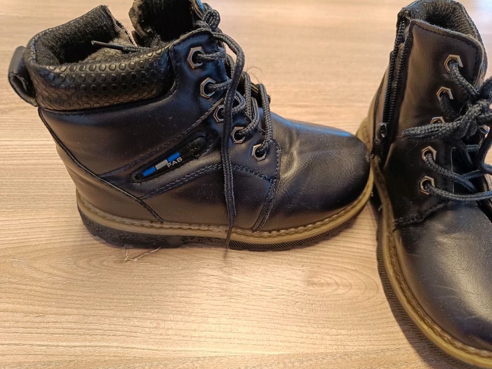 Fashion Sport Boots Gr. 30 in Berge