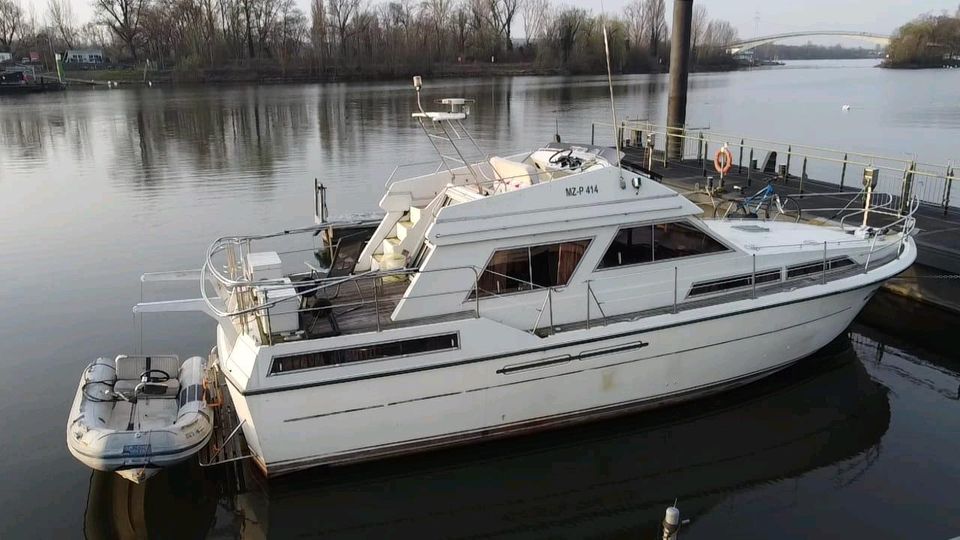 Princess 414 Fly 510 PS Diesel Motoryacht Motorboot Hausboot in Passau