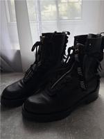 Red Valentino Stiefel Frankfurt am Main - Bergen-Enkheim Vorschau