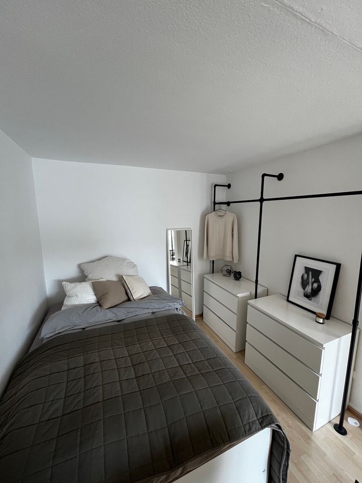 Möblierte 1.5 Zimmer Wohnung in bester Lage | Furnished Apartment in Frankfurt am Main