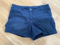 Shorts 36/38 S/M schwarz Gina kurze Hose Hotpant Jeans Stretch Nordrhein-Westfalen - Gescher Vorschau