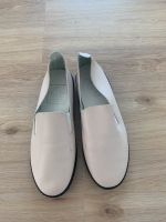 Damenschuhe Loafer/ Slipper aus Kunstleder in Creme Farbe Hessen - Bad König Vorschau