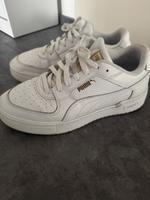 Puma Weiße Sneaker Sehr gut erhalten 42 Original Mitte - Wedding Vorschau