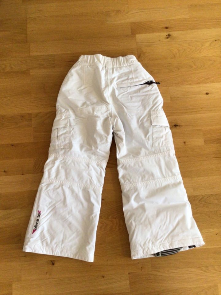 Unlicensed Skihose weiß Gr. 128 in Wertheim