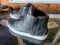 GUESS Sneaker Schuhe gr 43 ungetragen Häfen - Bremerhaven Vorschau