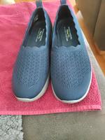 Skechers Relaxed Fit air cooled Memory foam Gr. 41 dunkelblau Niedersachsen - Hameln Vorschau