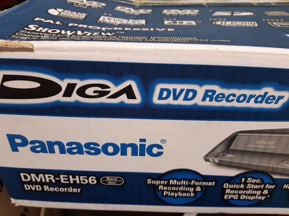 DVD Recorder Panasonic DMR EH56 silber mit Fernbedienung in Berlin
