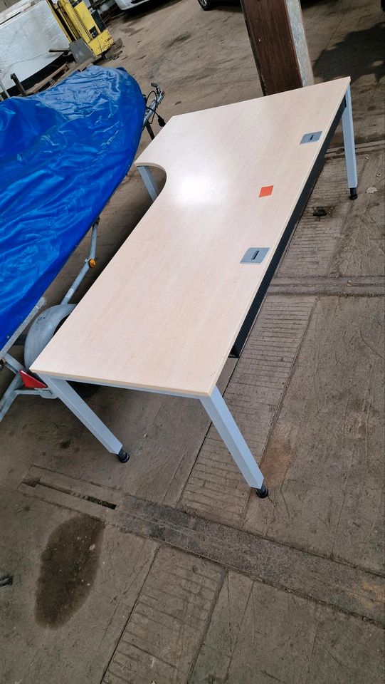 Rohde Grahl Büro Schreibtisch Eck massive Qualität in Rhodt unter Rietburg