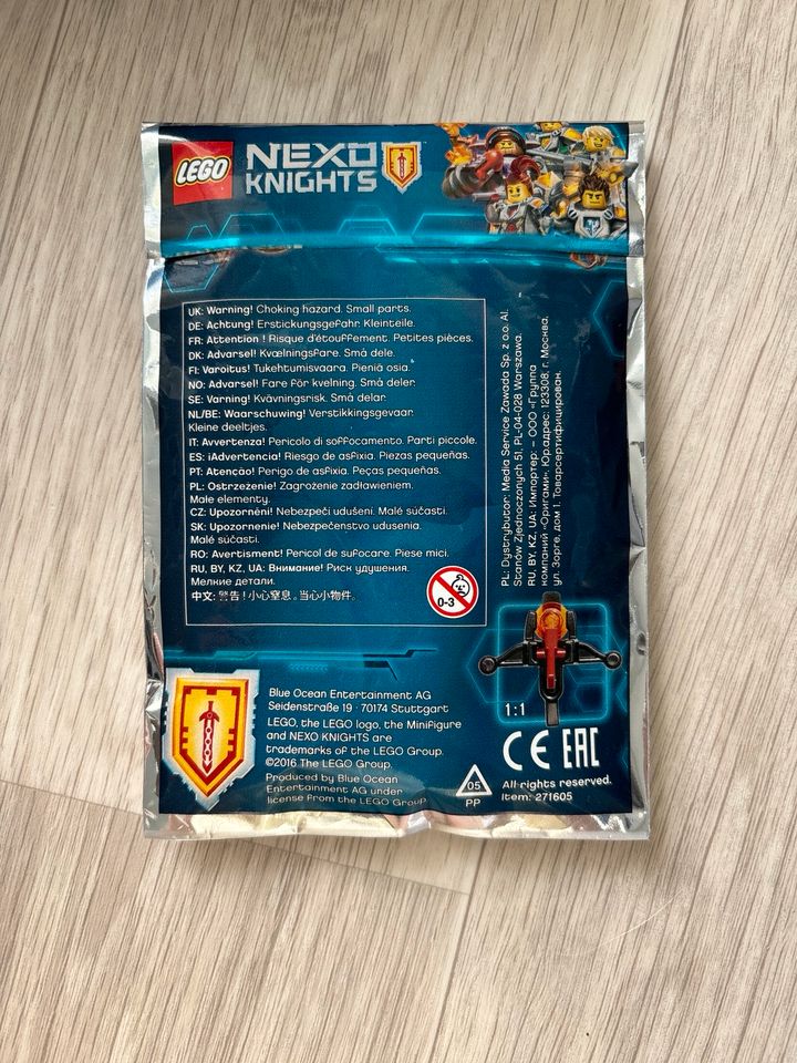 Lego Nexo Knights Minifigur Limited Edition in Chemnitz