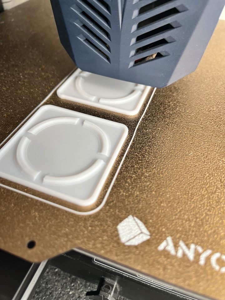 3D Drucker Anycubic Vyper aus 2022 Neuwertig mit Autolevel in Hamburg