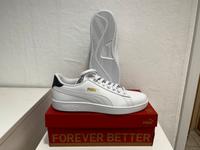 Puma Herren Jungen Smash v2 Sneaker Schuhe weiß gold 44 Schleswig-Holstein - Lübeck Vorschau