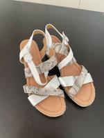 Gabor Keil Sandalen, Bastabsatz, Gr. 9 bzw. 43, neu Hessen - Kelkheim Vorschau