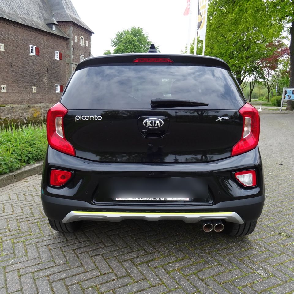 Kia Picanto X-Line in Aachen