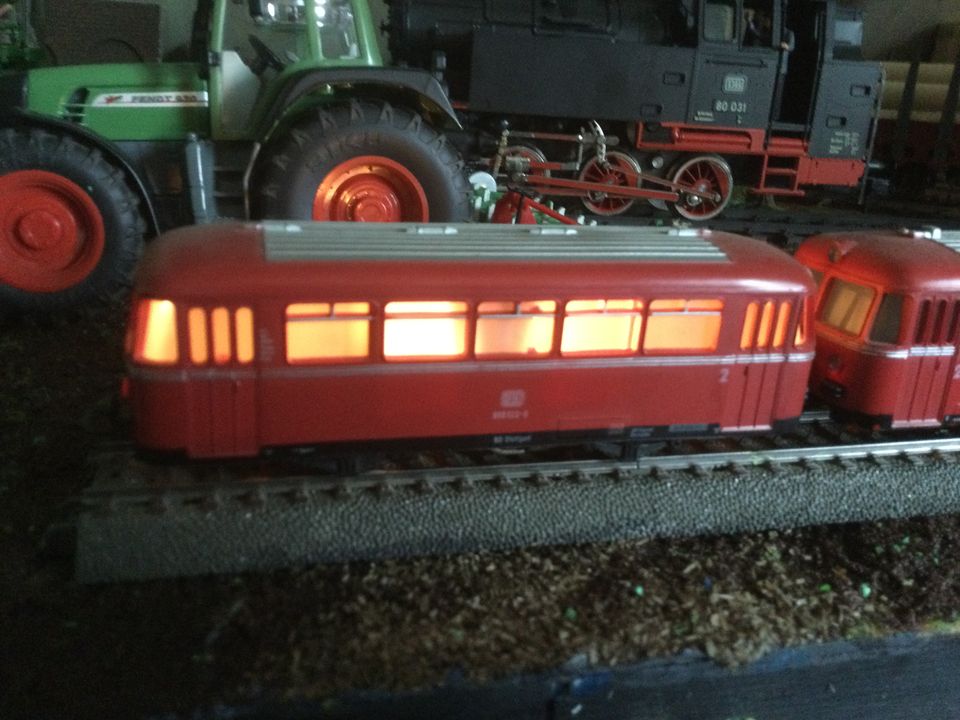 Märklin H0 Schienenbus mit Waggon Digital in Petershagen