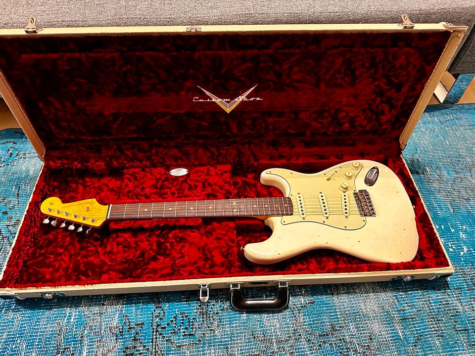 Fender 63 Stratocaster Journeyman Relic Ltd Edition in Nürnberg (Mittelfr)